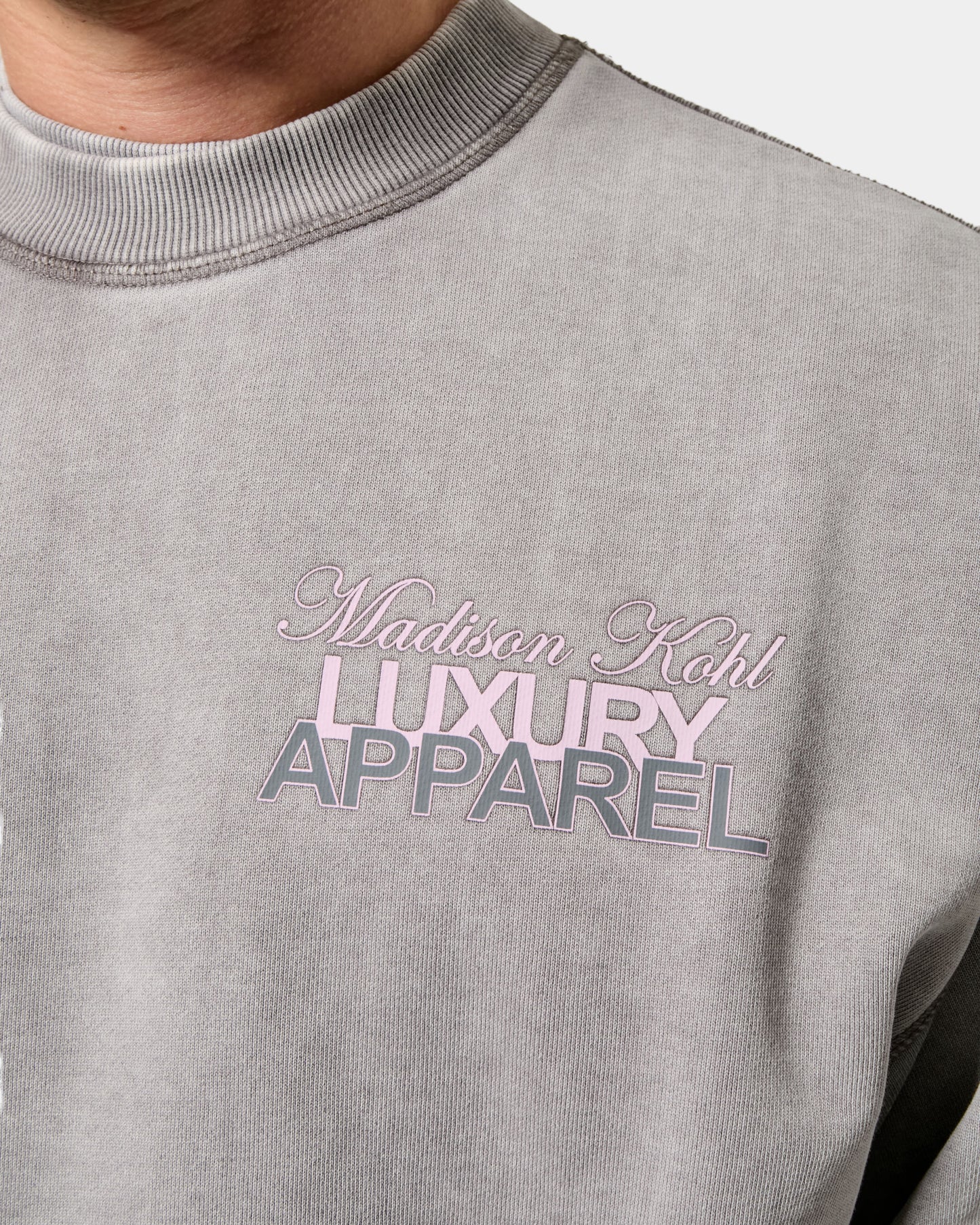 MK Club Relaxed Crewneck Sweatshirt Grey Wash / Transcendent Pink