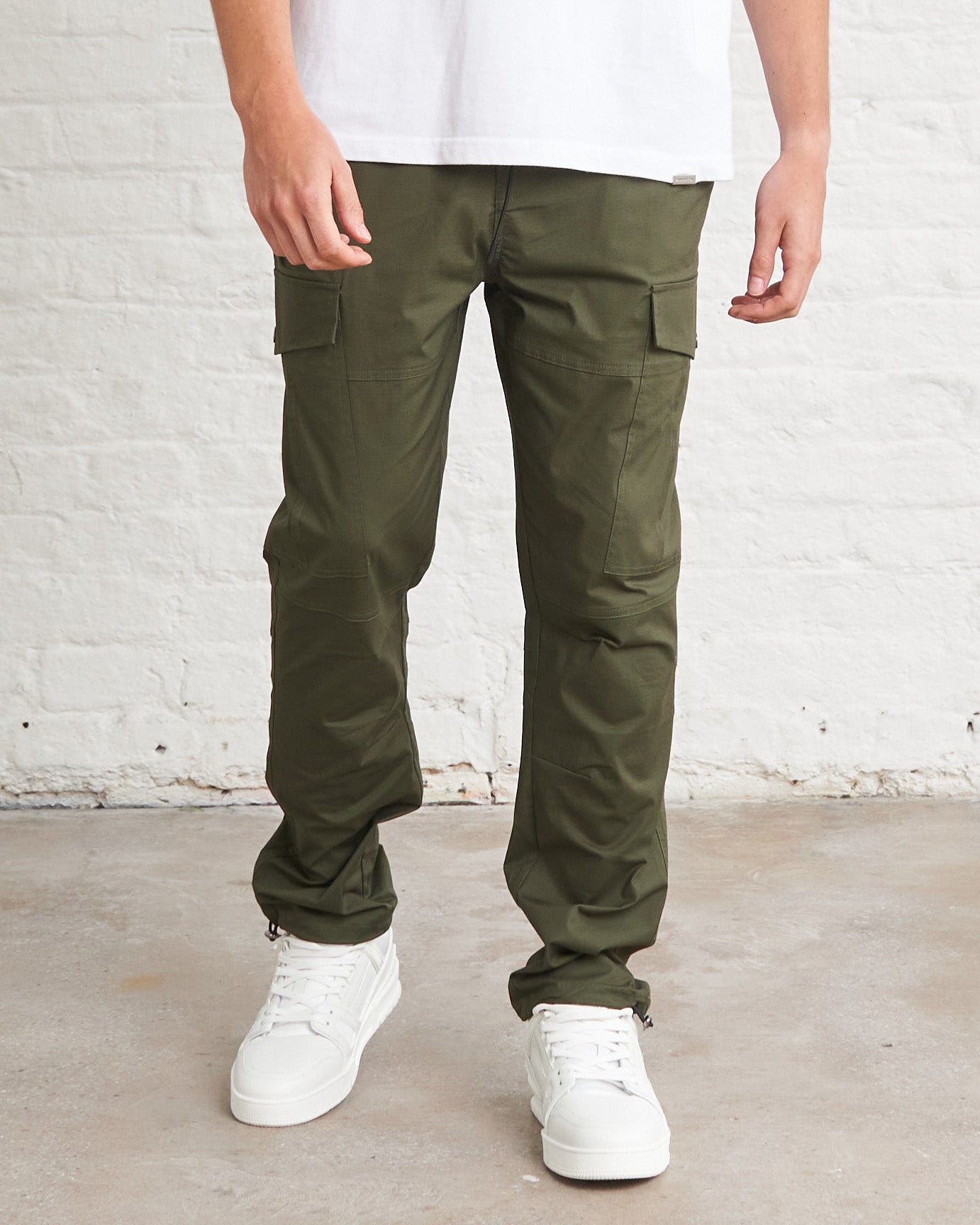 STRAIGHT LEG TECH CARGO TROUSER KHAKI Madison Kohl