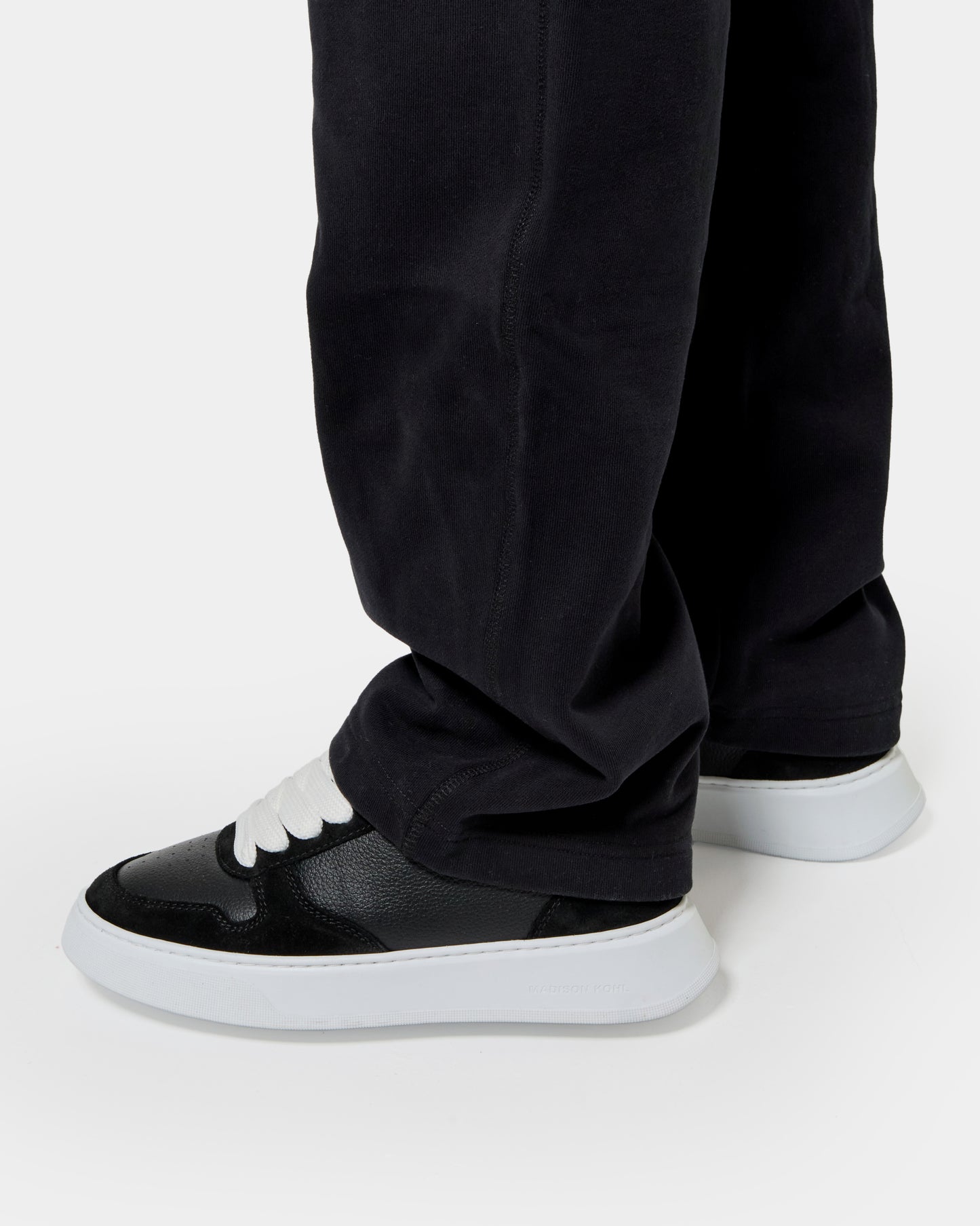 MK 1st Base Relaxed Open Hem Sweatpant Black