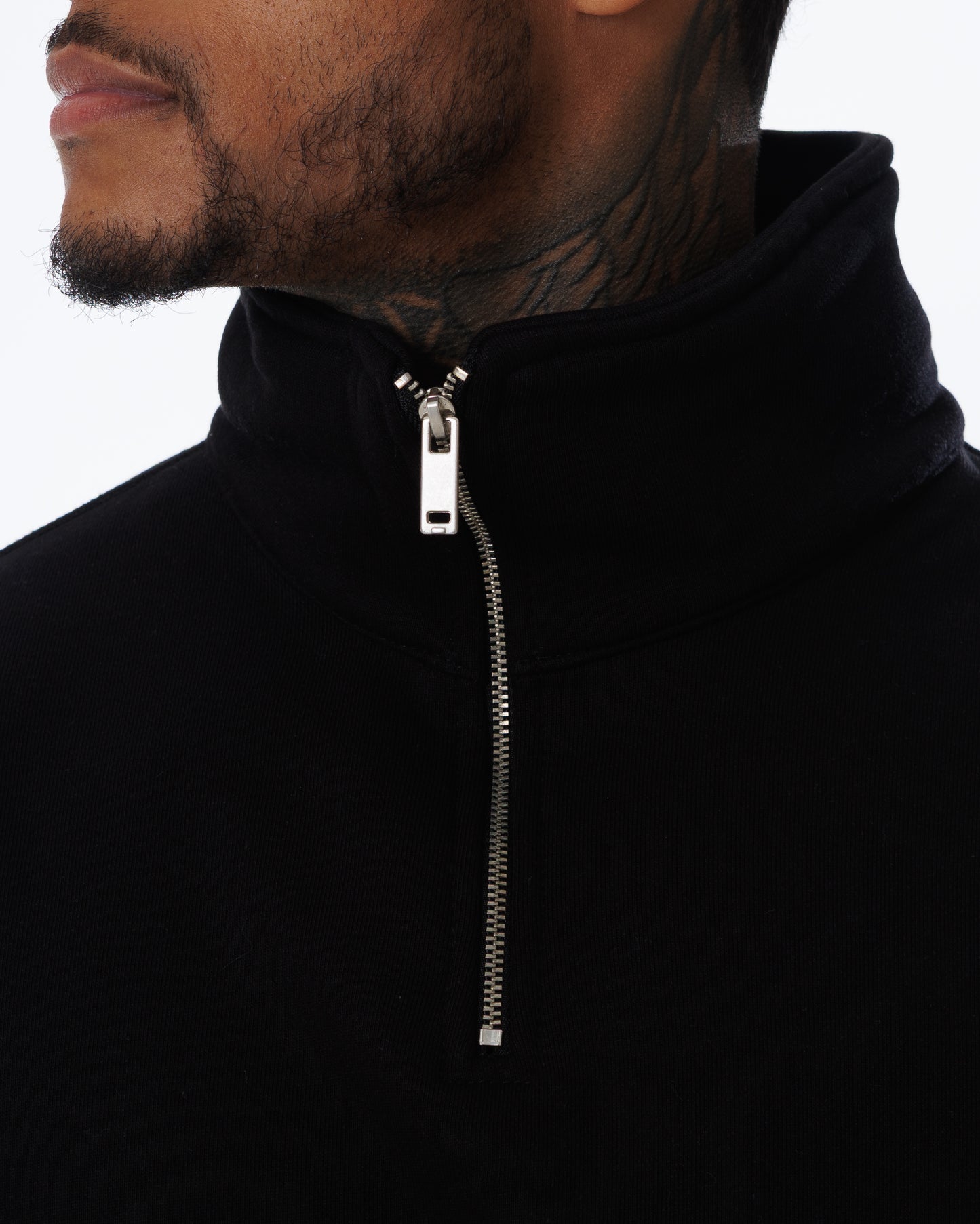 MK Archie Relaxed 1/4 Zip Black/DSky