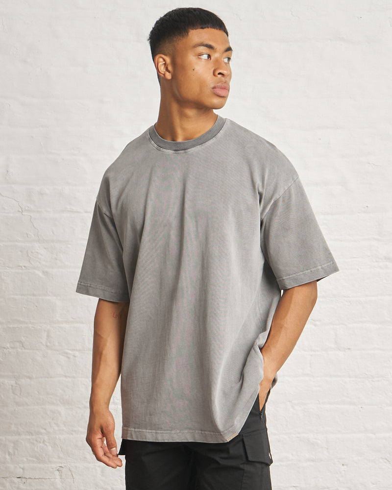 300gsm ESSENTIAL OVERSIZED T/SHIRT- WASHED GREY