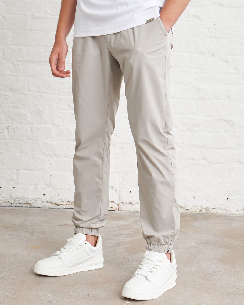 ESSENTIAL TRACK TROUSER - STONE
