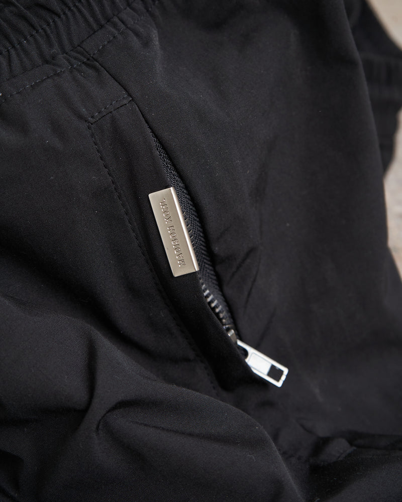 ESSENTIAL RELAXED CARGO - BLACK